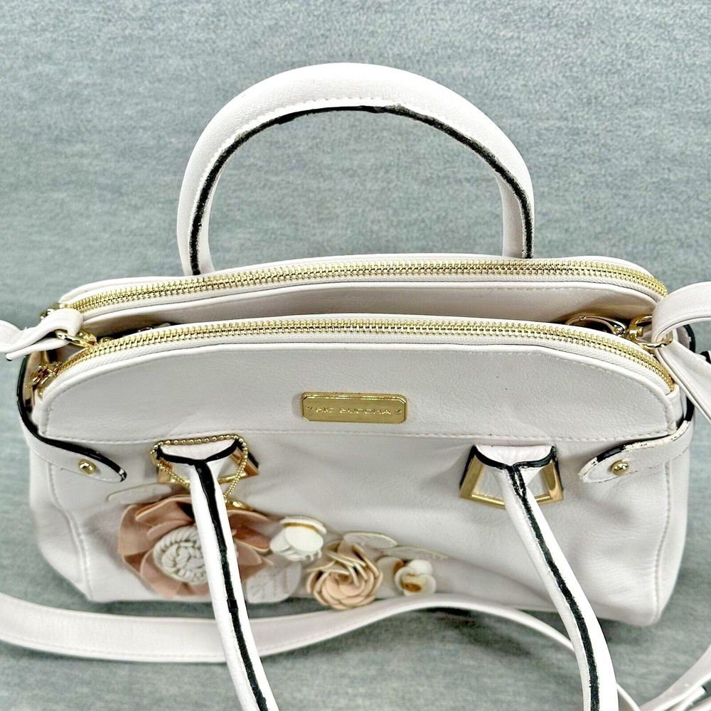 Big Buddha 3-D Flowers Appliqué Barrel Handbag Purse Satchel White (PU) - Picture 4 of 14